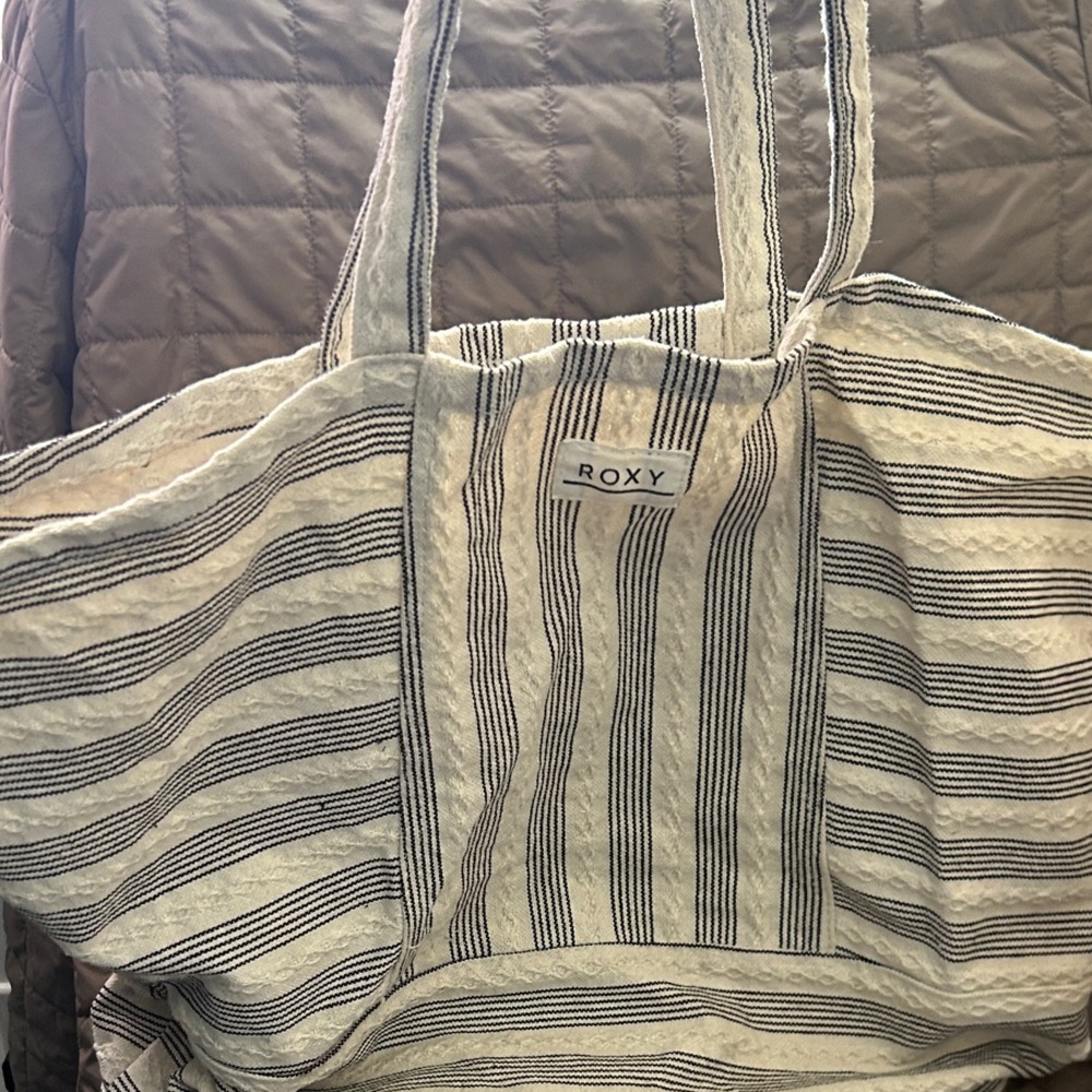 Roxy Cream and Black Striped Tote - Picture 2 of 7